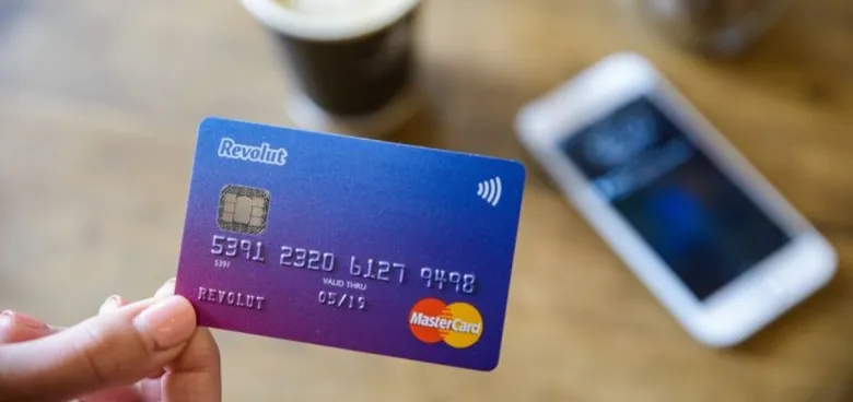 НБУ прокоментував закриття рахунків Revolut в Україні: правила єдині для всіх