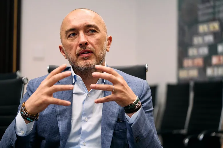 "Нормальний регуляторний діалог". Пишний заперечив конфлікт із Revolut "Нормальний регуляторний діалог". Пишний заперечив конфлікт із Revolut