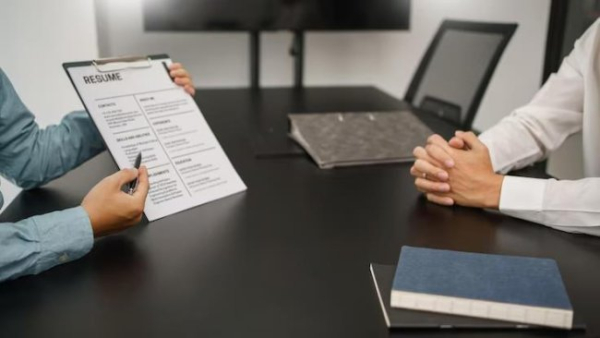 Як не треба писати резюме? Версія роботодавця (Правила гри)