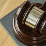 Четверо росіян судитимуть за вимагання у криптофермера