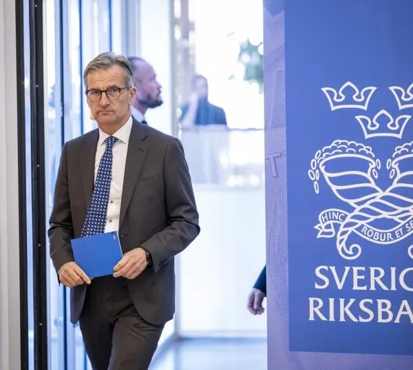 Шведський Центробанк закликає громадян мати при собі готівку через загрозу&hellip;