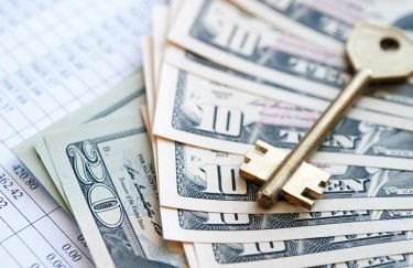 ключі, гроші, долари