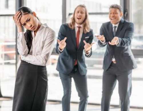 Що таке мобінг? Офісна дідівщина