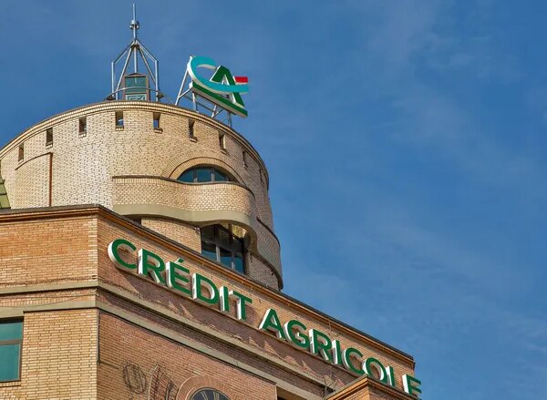 Креді Агріколь Україна придбає банк Львів