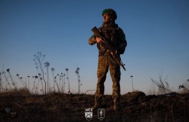 Україна фінансово забезпечена для ведення бойових дій до червня – Bloomberg