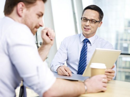 Співробітник та роботодавець. Чим небезпечна «зайва миля»?