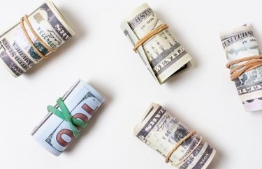 Валютні коливання 15 квітня: свіжий погляд на курс долара.