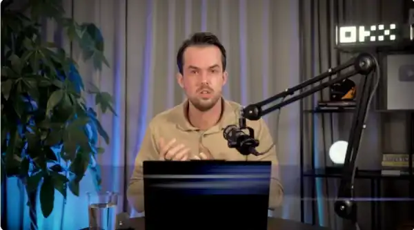 Міхаель ван де Поппе: Відсутність руху біткоїну – позитивний сигнал Михаэль ван де Поппе: Отсутствие движения биткоина — позитивный сигнал