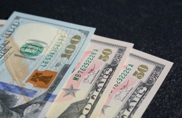 Нацбанк встановив офіційний курс долара на 27 травня / Freepik долар