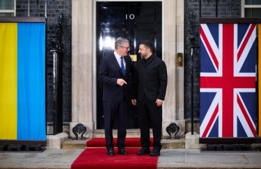 Зеленський пропонує використати кошти Абрамовича, отримані від продажу “Челсі”, для зміцнення протиповітряної оборони.
