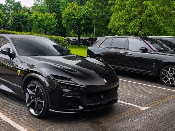 Ferrari Purosangue та SF90 Stradale: які нові автомобілі з’явилися в Україні у 2026 році — Мінфін