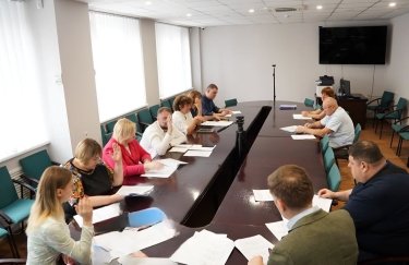 Назва переможця конкурсу на поставку електроенергії для “Демурінського ГЗК” ще не оголошена, але стало відомо, коли відбудуться аукціони щодо продажу цього підприємства.
