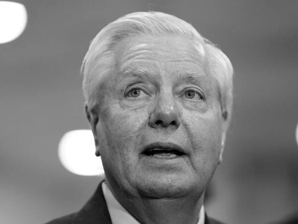 Сенат Сполучених Штатів Америки готує удар по нафтових доходах Російської Федерації: сенатори підтримали санкції Грем — Міністерство фінансів