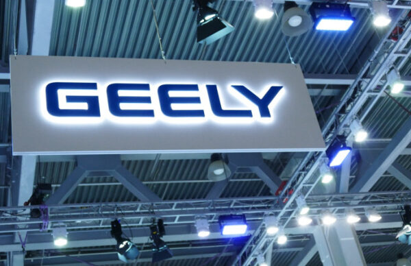 Китайська автомобільна корпорація Geely планує виробляти автомобілі на території Іспанії, за даними Міністерства фінансів.