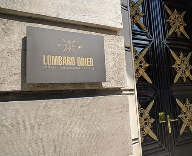 Суд у Женеві визнав приватний банк Lombard Odier винним у тому, що він не вжив усіх необхідних організаційних заходів для запобігання відмиванню коштів, і призначив банку штраф у розмірі 3 млн швейцарських франків (близько 3,68 млн доларів США).