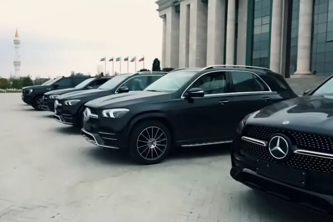 Власники дороговартісних автомобілів поповнили місцеві бюджети на 166,8 млн грн транспортного податку в І півріччі 2026 року.