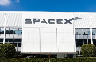 Акції SpaceX знизилися на 20% від ціни первинного розміщення, що призвело до втрати компанією 1,2 трильйона доларів.