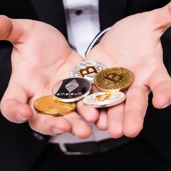 Біткоїн проти Ефіріуму: хто став переможцем у липневому протистоянні ETF