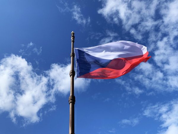 Чехія більше не надає тимчасовий захист українцям призовного віку, повідомляє Мінфін
