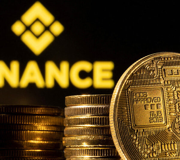 Мінфін: Binance зупиняє операції для 16 сервісів криптовалют