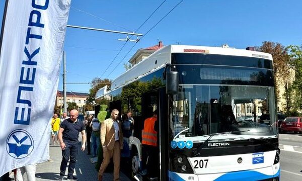 Тернопіль за кошти ЄІБ провів модернізацію чотирьох закладів дошкільної освіти та закупив 17 тролейбусів, витративши 10,5 мільйона євро.