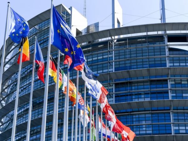 Міністерство фінансів: AMLA переглядає правила для компаній, що надають платіжні та криптовалютні послуги в декількох країнах ЄС