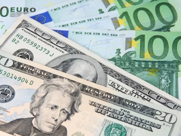 Українські облігації приваблюють закордонних інвесторів високими відсотками, повідомляє Гетманцев з Мінфіну