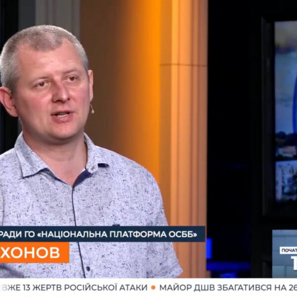Багатоквартирні будинки Києва повинні готуватися до зимового періоду: щонайменше — потрібен генератор, повідомляє Мінфін.