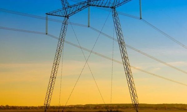 Румунська компанія Nuclearelectrica має намір компенсувати дефіцит електроенергії, спричинений зупинкою АЕС “Чорнавода”, шляхом імпорту з України.