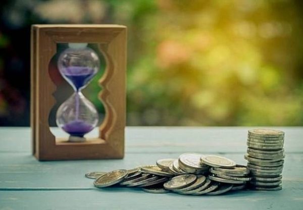 Податкова служба може змінити цільове призначення ваших платежів через податковий борг, попереджає українців Мінфін.