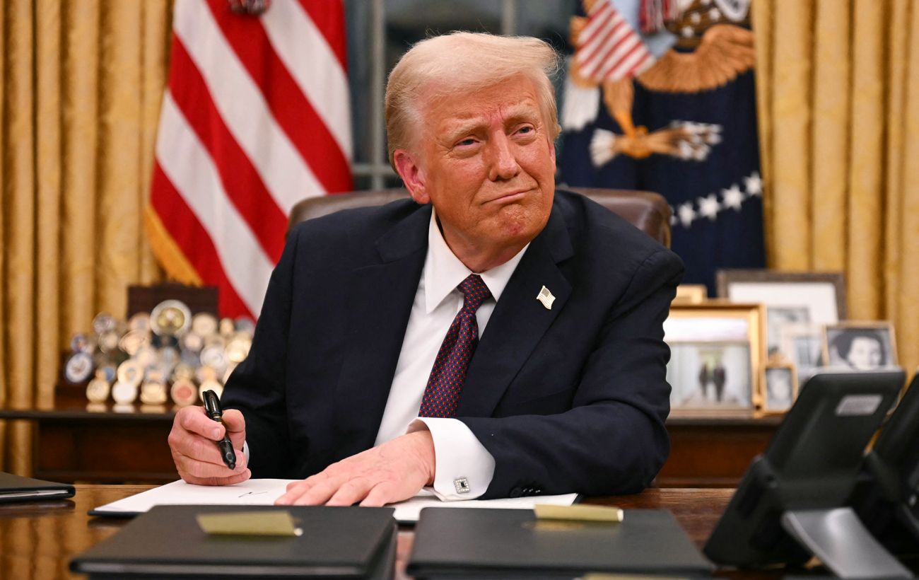 Президент США Дональд Трамп підписав указ, який встановлює нові мита на імпорт безпілотників та комплектуючих до них.