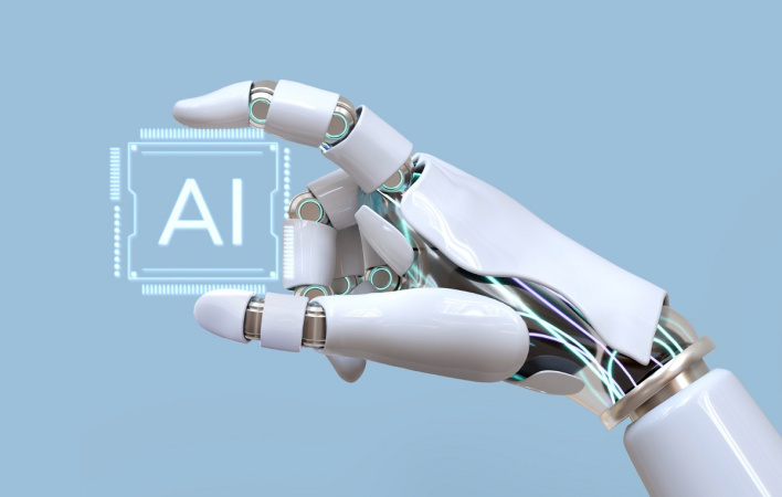 Згідно з Tom's Guide, OpenAI звільнила Хлою Бакалар, яка керувала етичним напрямком у компанії та була її єдиним спеціалістом з етики.
