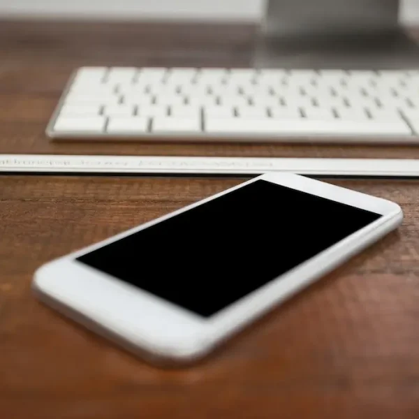 Чи можна стару модель iPhone застосувати як криптогаманець — висновки фахівців