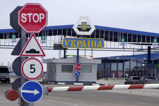 За перше півріччя 2026 року українці перетнули державний кордон 14,01 млн разів.