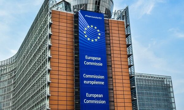 Україна звертається до Європейської Комісії з проханням надати 220 мільйонів євро для допомоги сільськогосподарським виробникам у зв’язку з перекриттям морських портів.