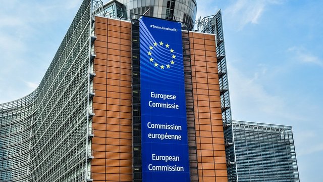 Україна просить Єврокомісію виділити EUR220 млн для підтримки аграріїв через блокаду портів