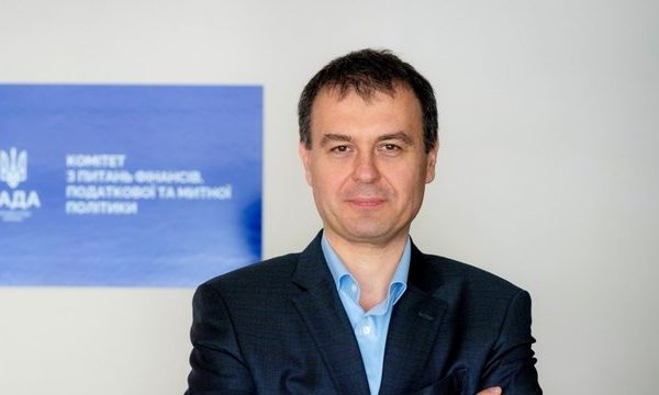 Запуск “еАкцизу” можуть знову відкласти через загрозу зриву термінів Міністерством цифрової трансформації – Гетманцев