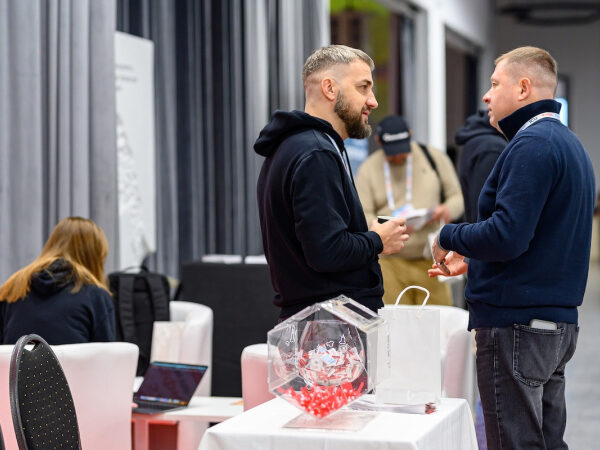 FinRetail повертається: коли пройде головна конференція року, що об’єднує фінанси, рітейл та технології — Мінфін