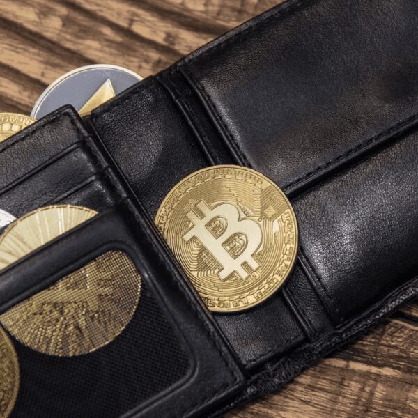 Bitcoin перетнув позначку у 80 тисяч доларів: що спричиняє зростання крипторинку