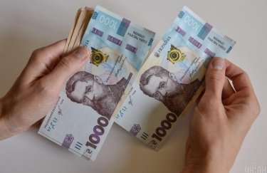 У червні середня зарплата в Україні сягнула 32,8 тис. грн:…