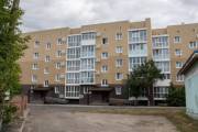 У Макарові, на Київщині, 50 сімей отримали ключі від оновленого…