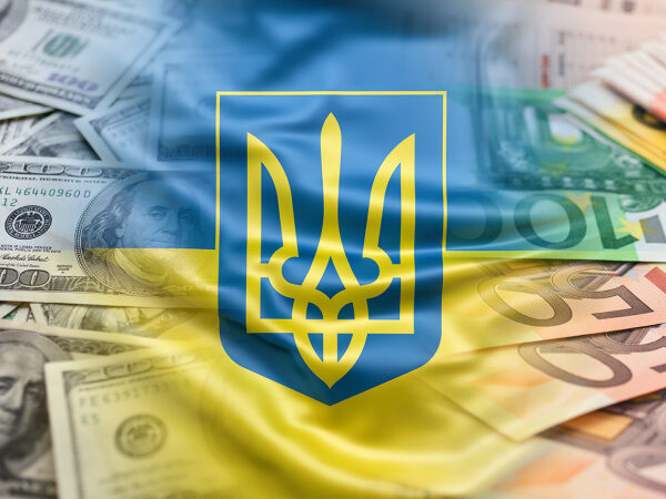 НБУ збільшив у 4 рази ліміт для купівлі валюти українцями: експерт пояснив, чому валютний ринок цього не відчує — Мінфін
