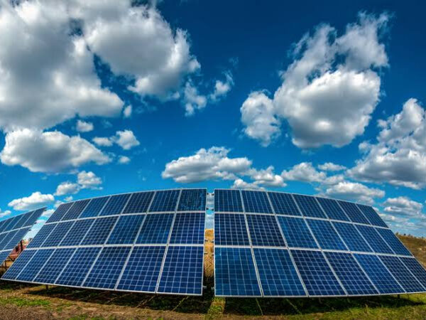 НКРЕКП оновила норми для самостійного виробництва електроенергії: як зміниться практика, повідомляє Мінфін