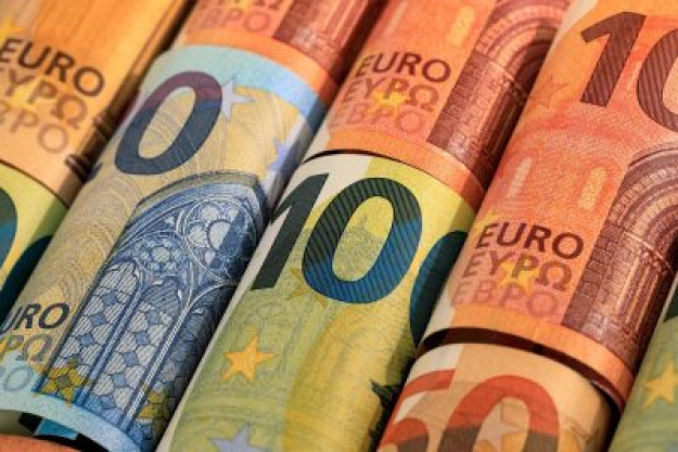 Державний борг Німеччини наприкінці 2025 року зріс до рекордних 2,662 трильйона євро, в розрахунку це 31 887 євро на одного жителя.