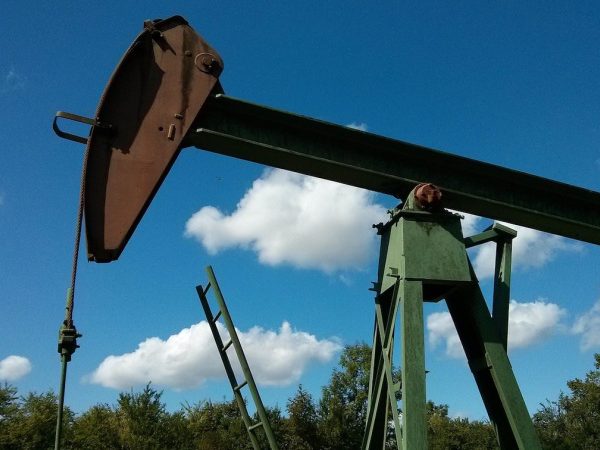 Ціни на нафту зростають через невизначеність переговорів між Іраном та Оманом, повідомляє Мінфін