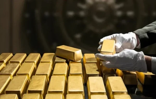 Вартість золота зросла через зниження курсу долара та очікування перемовин між Сполученими Штатами та Іраном — Міністерство фінансів
