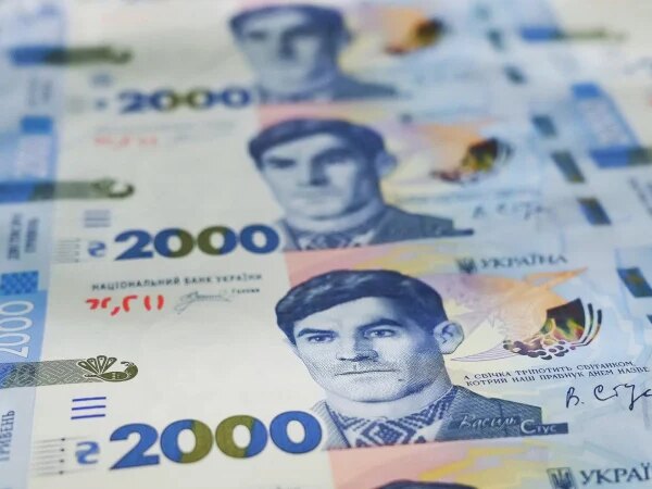 Банкнота в 2000 гривень вийде в обіг 4 вересня: НБУ пояснив причини введення — Мінфін