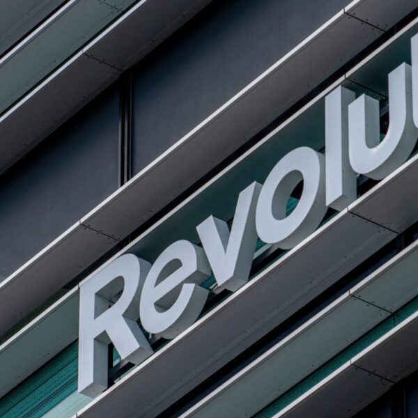Revolut прагне банківської ліцензії у Швейцарії