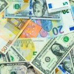 Курс валют: долар та євро втратили позиції 11&hellip;