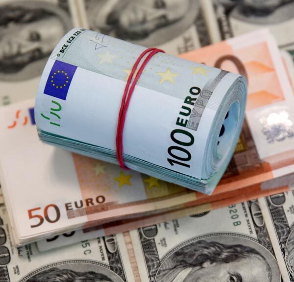 Курс долара та євро знизився: дані на 21 вересня